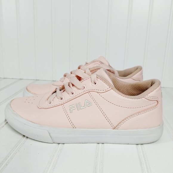 Fila Pink Lace Up Girls Sneakers F320 - Picture 1 of 12